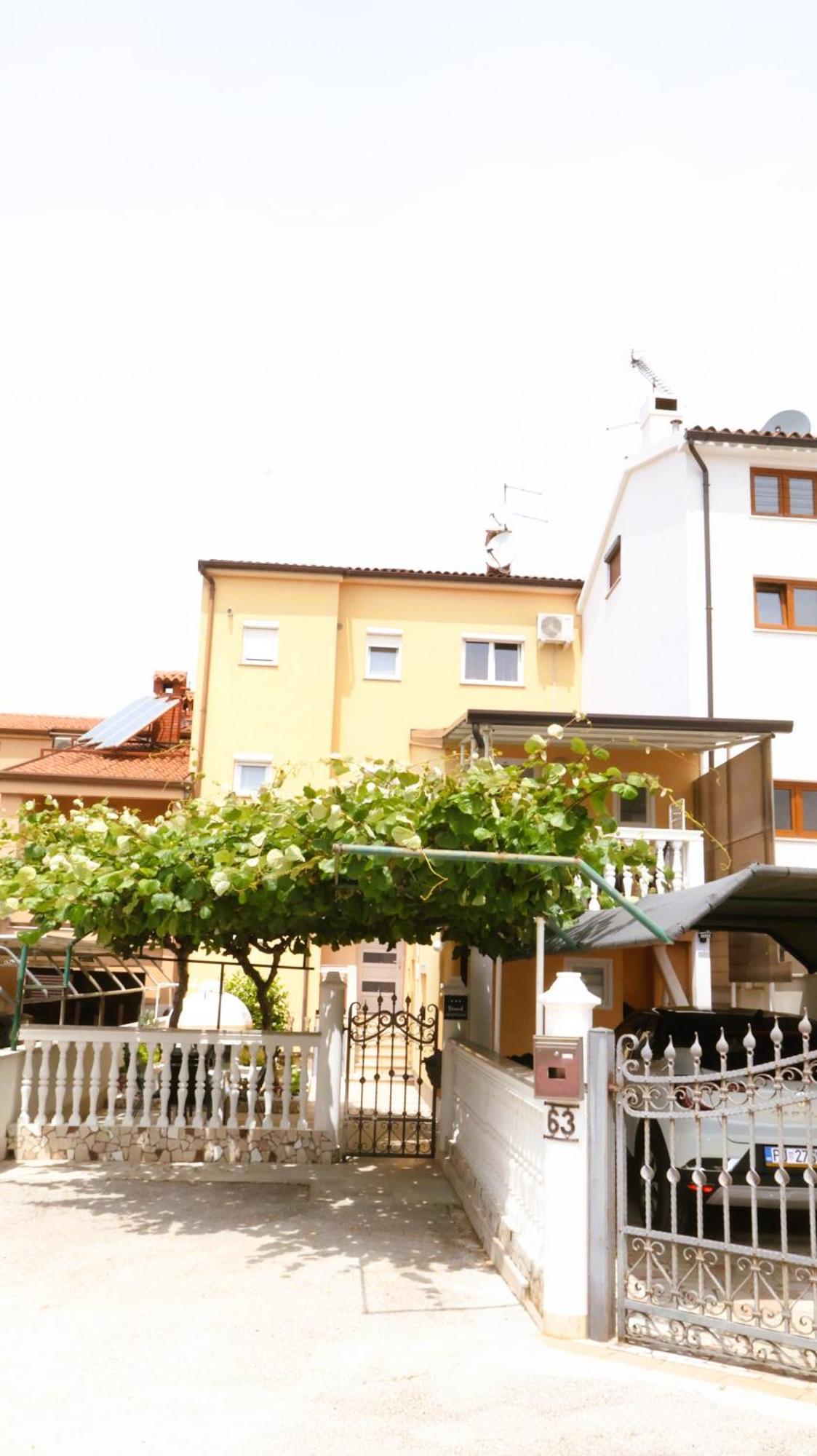 שטיניאן Apartment Zdravko מראה חיצוני תמונה