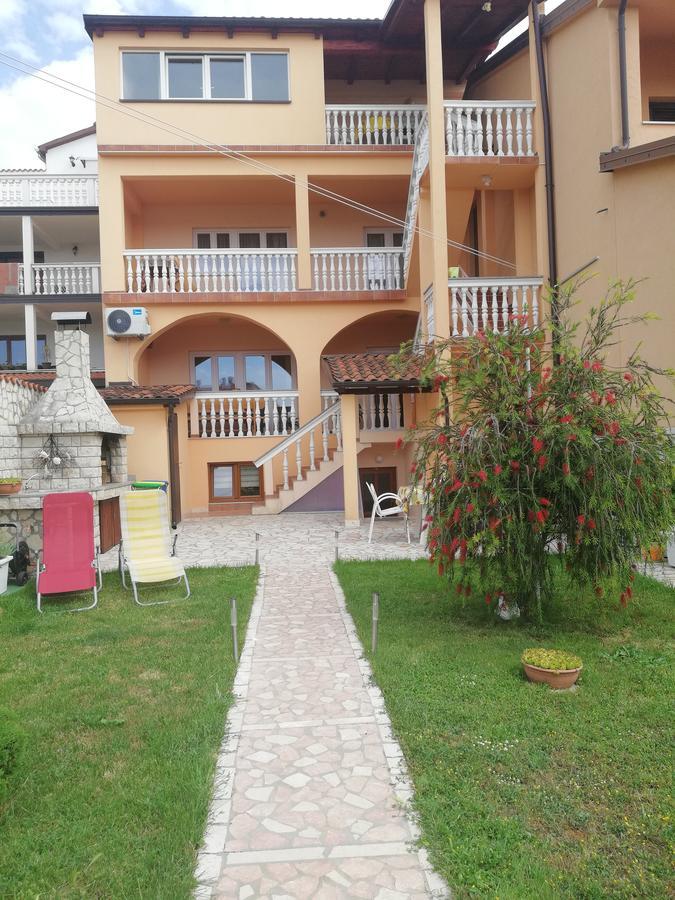 שטיניאן Apartment Zdravko מראה חיצוני תמונה