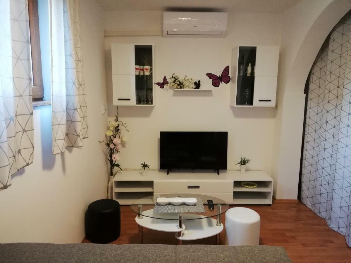 שטיניאן Apartment Zdravko מראה חיצוני תמונה